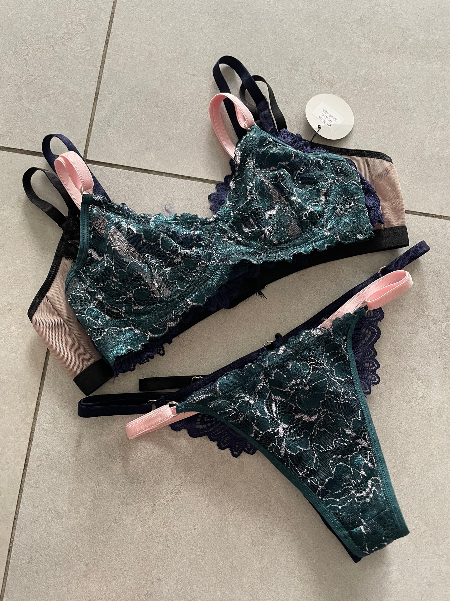 Conjunto DUBAI